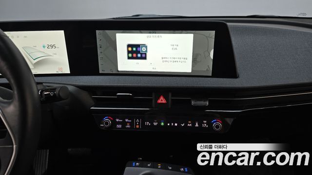 Kia EV6 Long Range Air 2023 — фото 18