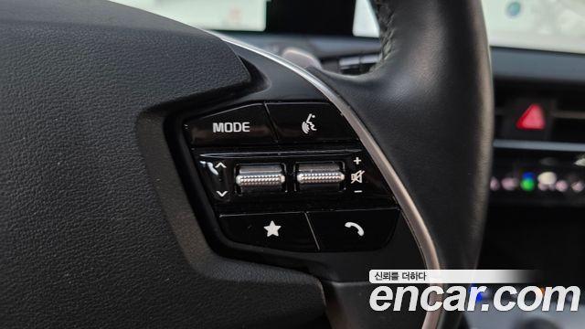 Kia EV6 Long Range Air 2023 — фото 22