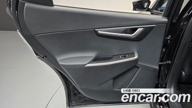Kia EV6 Long Range Air 2023 — фото 31