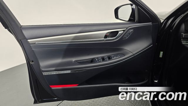 Hyundai Grandeur (IG) 3.0 LPi Exclusive 2021 — фото 24