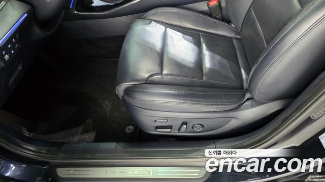 Hyundai Grandeur (IG) 3.0 LPi Exclusive 2021 — фото 32