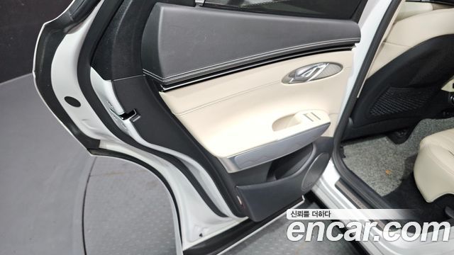 Genesis GV70 2.5T Gasoline AWD 2023 — фото 25