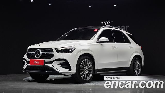 Mercedes-Benz GLE-Class (W167) GLE450 4MATIC 2024 — фото 1