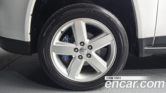 Jeep Compass 2.4 Limited 1st 2012 — фото 5