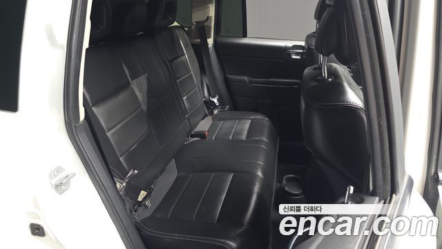 Jeep Compass 2.4 Limited 1st 2012 — фото 11