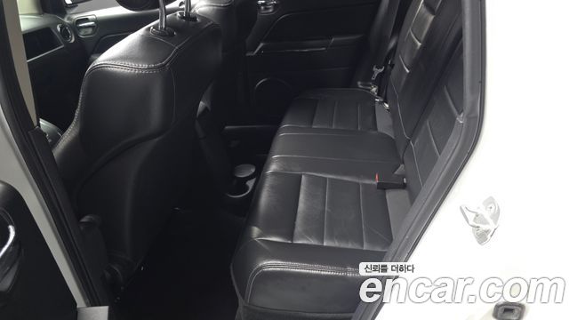 Jeep Compass 2.4 Limited 1st 2012 — фото 12