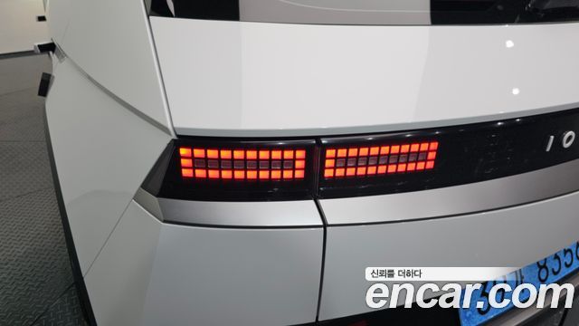 Hyundai Ioniq 5 Long Range Commercial 2025 — фото 23