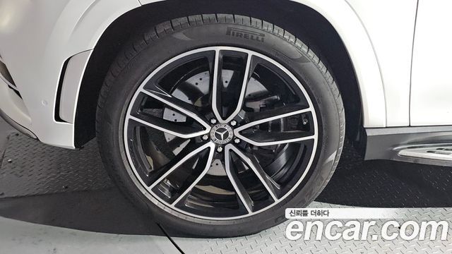 Mercedes-Benz GLS-Class (X167) GLS580 4MATIC 2023 — фото 5