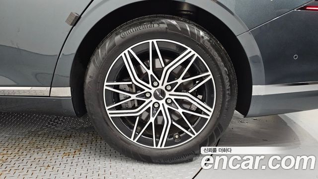 Genesis G90 (RS4) Gasoline 3.5 Turbo AWD 2022 — фото 21