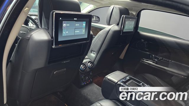 Jaguar XJ 3.0D XJ50 LWB X351 2019 — фото 17