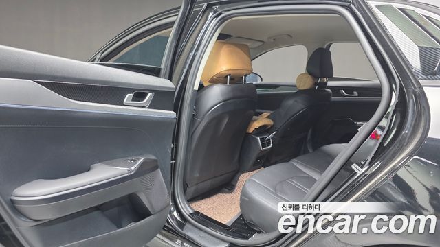 Kia K5 (III) 2.0 LPI(Renter car) Strandard 2022 — фото 18