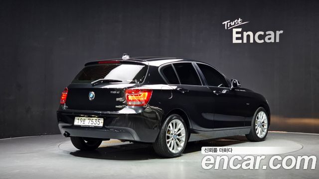 BMW 1 Series (F20) 118d Sport 5Door 2015 — фото 2