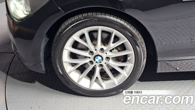 BMW 1 Series (F20) 118d Sport 5Door 2015 — фото 5