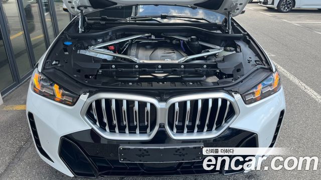 BMW X6 (G06) xDrive40i M Sport 2024 — фото 6
