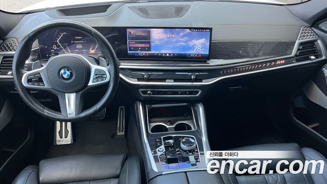 BMW X6 (G06) xDrive40i M Sport 2024 — фото 7