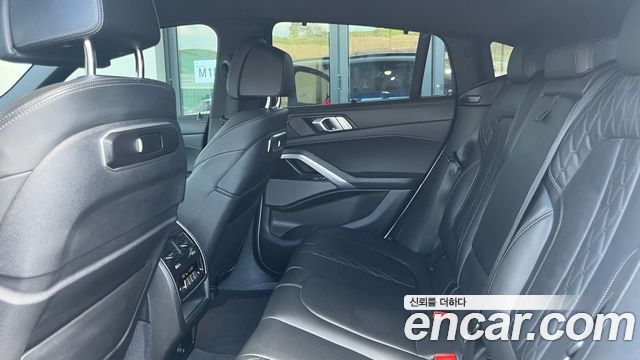 BMW X6 (G06) xDrive40i M Sport 2024 — фото 16