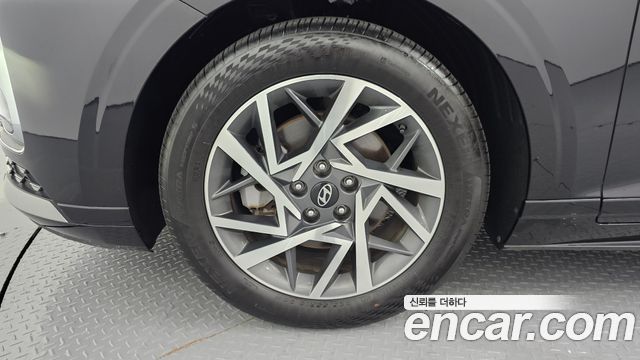 Hyundai Grandeur (GN7) 2,5 Gasoline 2WD Premium 2023 — фото 5
