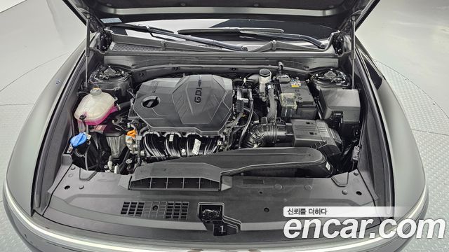 Hyundai Grandeur (GN7) 2,5 Gasoline 2WD Premium 2023 — фото 6