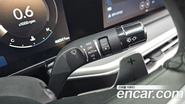 Hyundai Grandeur (GN7) 2,5 Gasoline 2WD Premium 2023 — фото 28