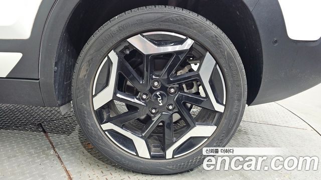 Kia Seltos Gasoline 2.0 2WD Signature 2024 — фото 21