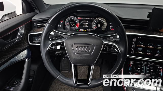 Audi A6 (C8) 45 TFSI Premium 2021 — фото 13