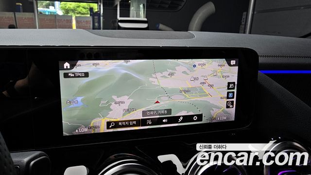 Mercedes-Benz GLA-Class (H247) GLA45 AMG 4MATIC+ 2022 — фото 14