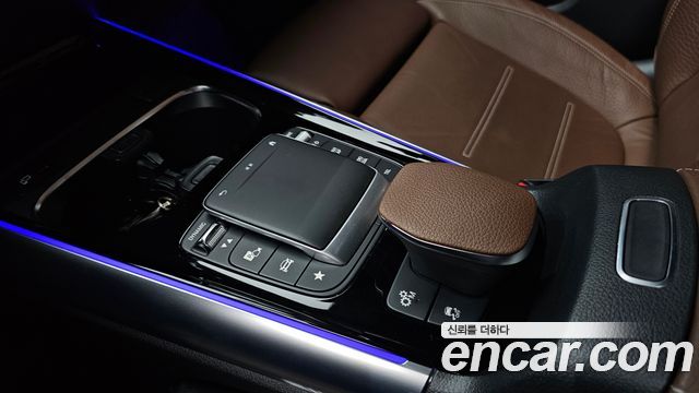 Mercedes-Benz GLA-Class (H247) GLA45 AMG 4MATIC+ 2022 — фото 20