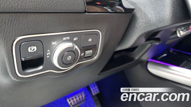 Mercedes-Benz GLA-Class (H247) GLA45 AMG 4MATIC+ 2022 — фото 27