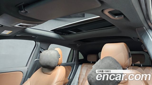 Mercedes-Benz GLA-Class (H247) GLA45 AMG 4MATIC+ 2022 — фото 31
