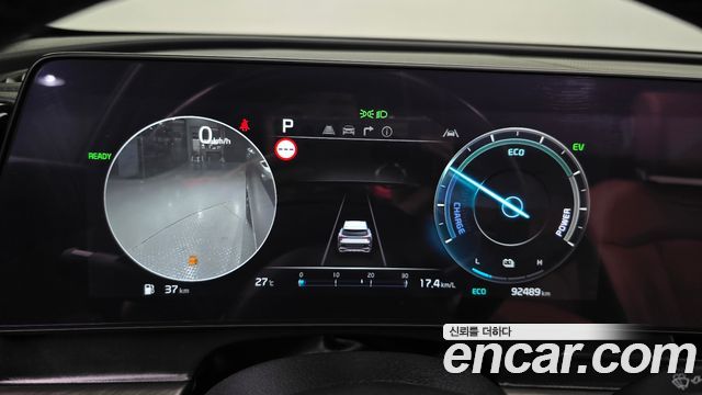 Kia Sportage Hybrid (V) Signature 2WD 2023 — фото 8