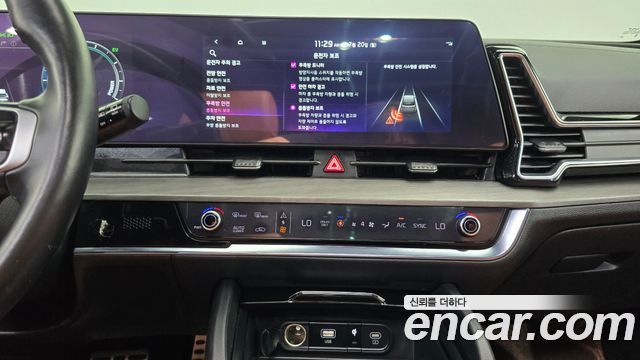 Kia Sportage Hybrid (V) Signature 2WD 2023 — фото 14