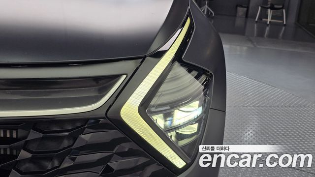 Kia Sportage Hybrid (V) Signature 2WD 2023 — фото 22