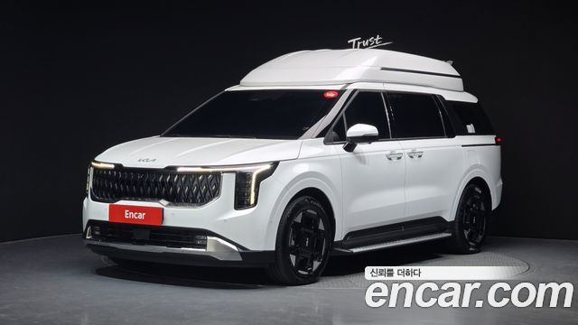 Kia Carnival (IV) HEV 4-Seater Hi Limousine Signature 2024 — фото 1