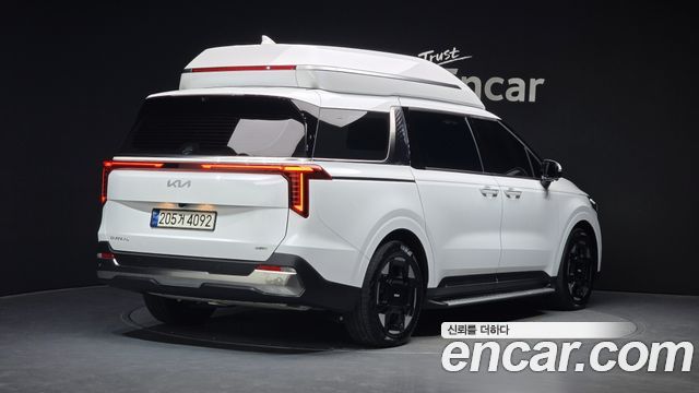 Kia Carnival (IV) HEV 4-Seater Hi Limousine Signature 2024 — фото 2