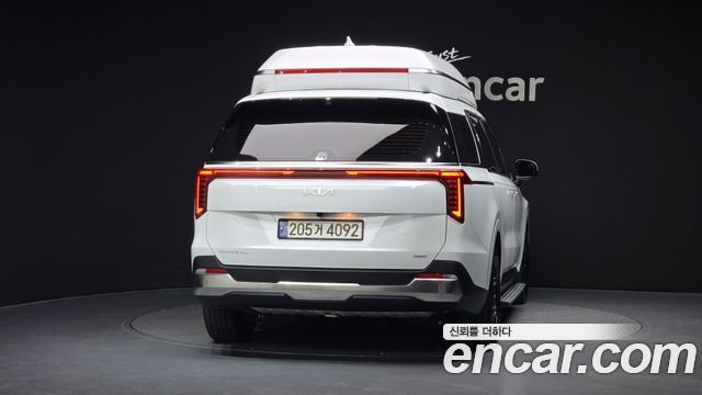 Kia Carnival (IV) HEV 4-Seater Hi Limousine Signature 2024 — фото 4