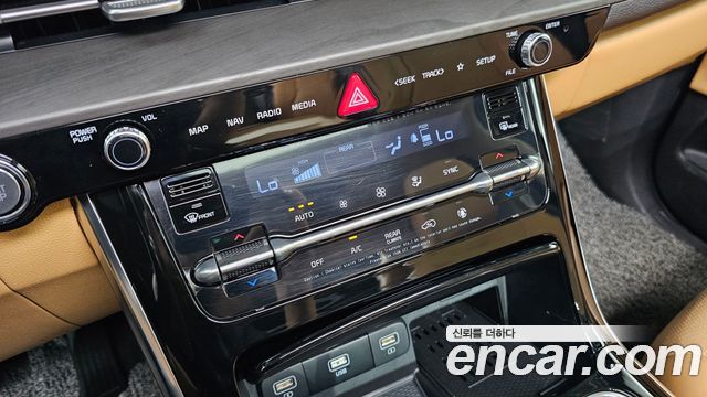 Kia Carnival (IV) Diesel 7-Seater Signature 2021 — фото 36