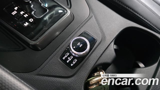 KG Mobility (SsangYong) Rexton Sports Khan Diesel 2.2 4WD Prestige 2023 — фото 17