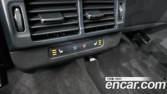 Land Rover Range Rover Evoque (II) P250 Dynamic SE 2026 — фото 17