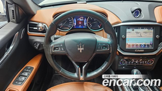 Maserati Ghibli 3.0 Diesel 3rd 2016 — фото 13