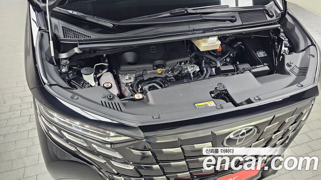 Toyota Alphard (IV) 2.5 HEV Executive AWD 2024 — фото 6