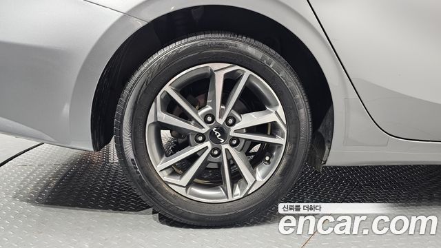 Kia K3 (II) 1.6 Prestige 2022 — фото 5
