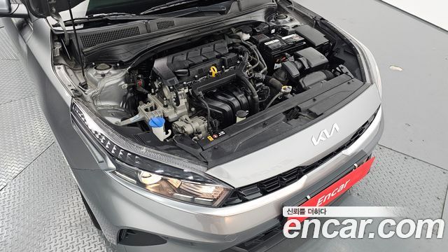Kia K3 (II) 1.6 Prestige 2022 — фото 6