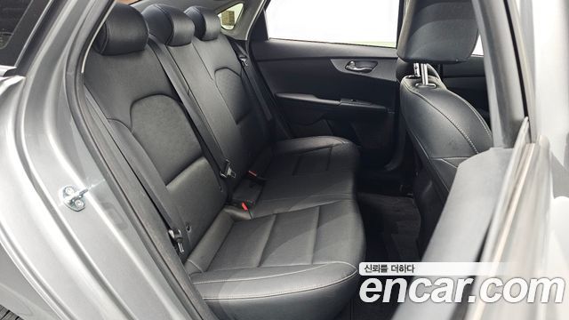 Kia K3 (II) 1.6 Prestige 2022 — фото 11