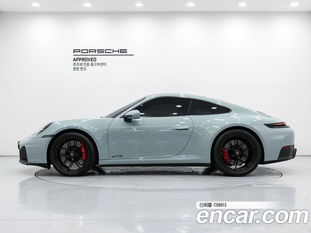 Porsche 911 (992) Carrera 4 GTS 2025 — фото 6