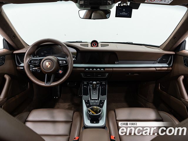 Porsche 911 (992) Carrera 4 GTS 2025 — фото 7