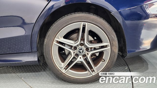 Mercedes-Benz C-Class (W205) C220 d 4MATIC AMG Line 2019 — фото 21