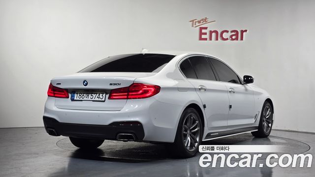 BMW 5 Series (G30) 530i xDrive M Sport Package Plus 2018 — фото 2