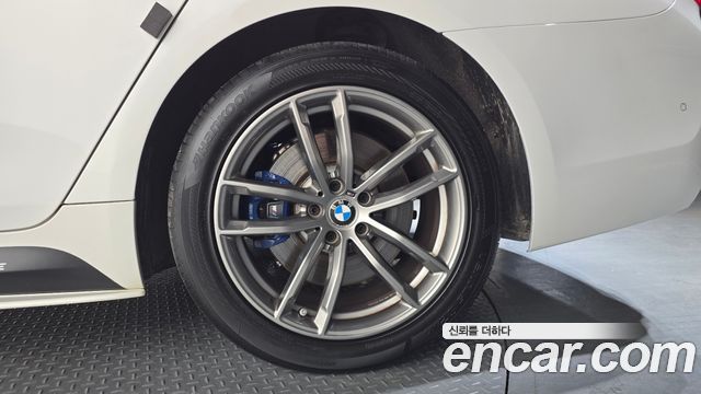 BMW 5 Series (G30) 530i xDrive M Sport Package Plus 2018 — фото 21