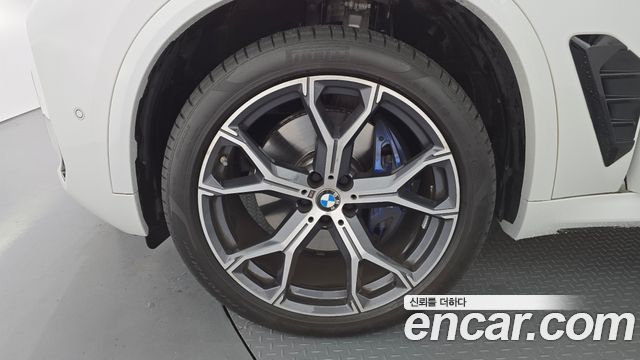 BMW X5 (G05) xDrive 40i M Sport 2026 — фото 5