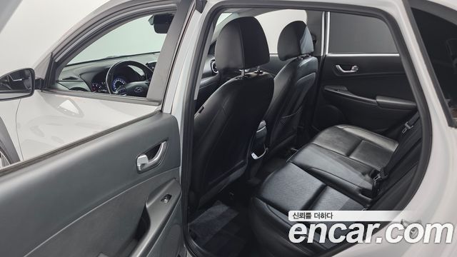 Hyundai Kona Gasoline 1.6 Turbo 2WD Smart 2021 — фото 18